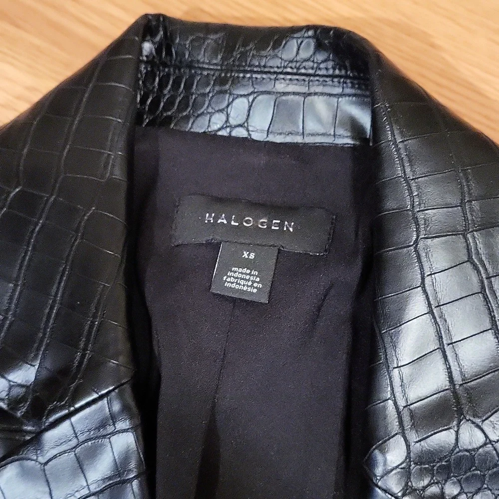 NWT Halogen Black Faux Leather Blazer Size XS - Picture 7 of 10